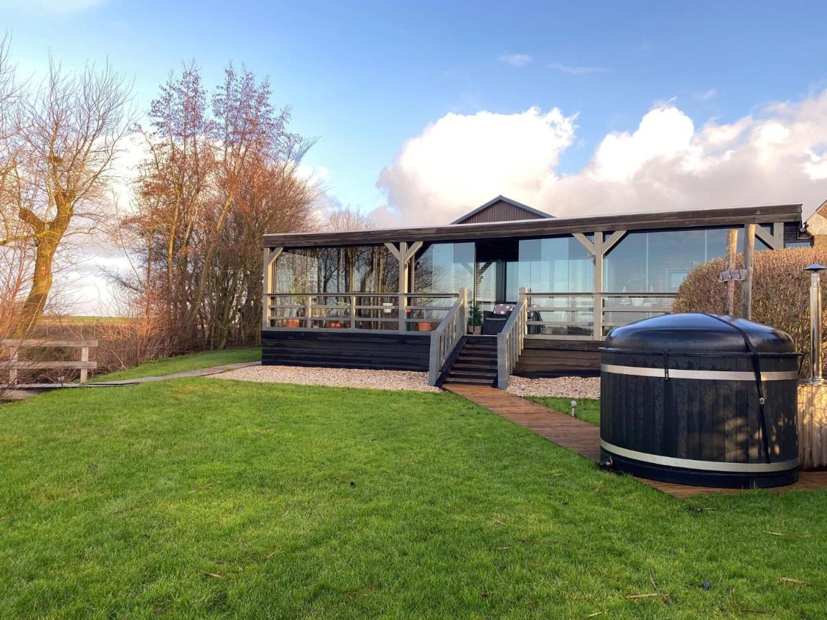 Fantastic Brand New Vacation Home Near The Wadden Paesens Eksteriør billede